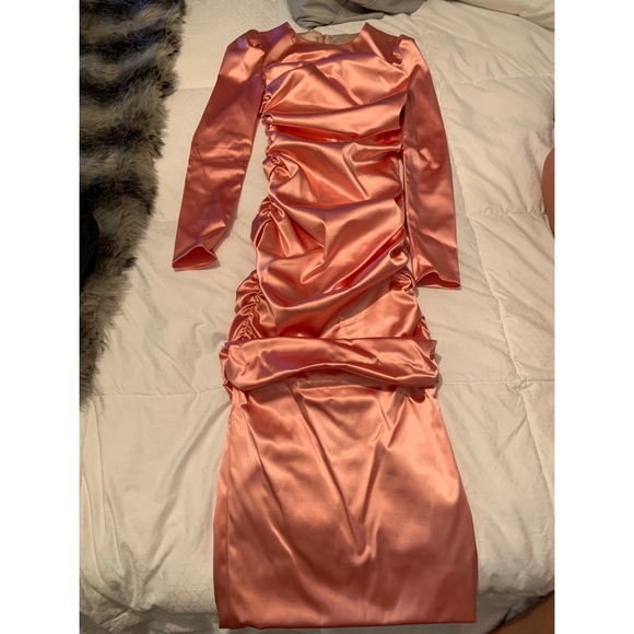 Dolce and Gabbana Pink Ruched Dress Size 8 - Picture 2 of 8